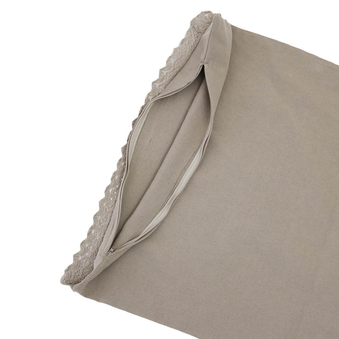 Capa de Almofada Tucuman Cor com Renda - LethesHome