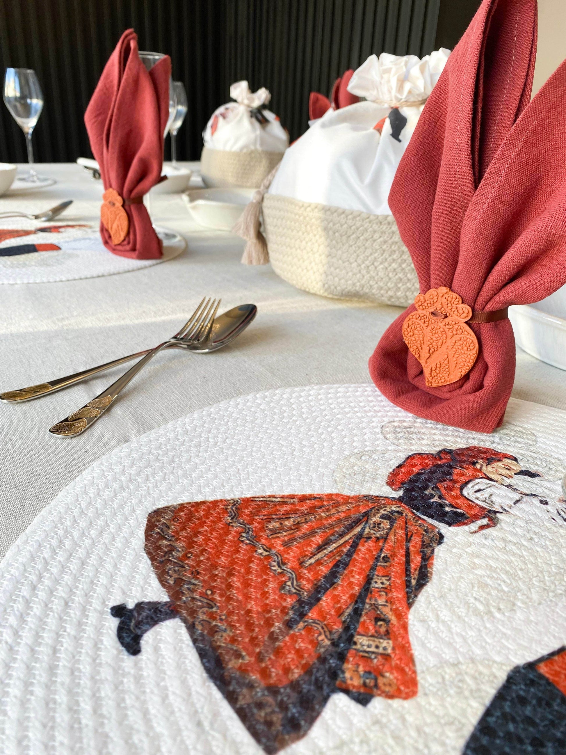 Individual Trança Melânia Gomes A - LethesHome