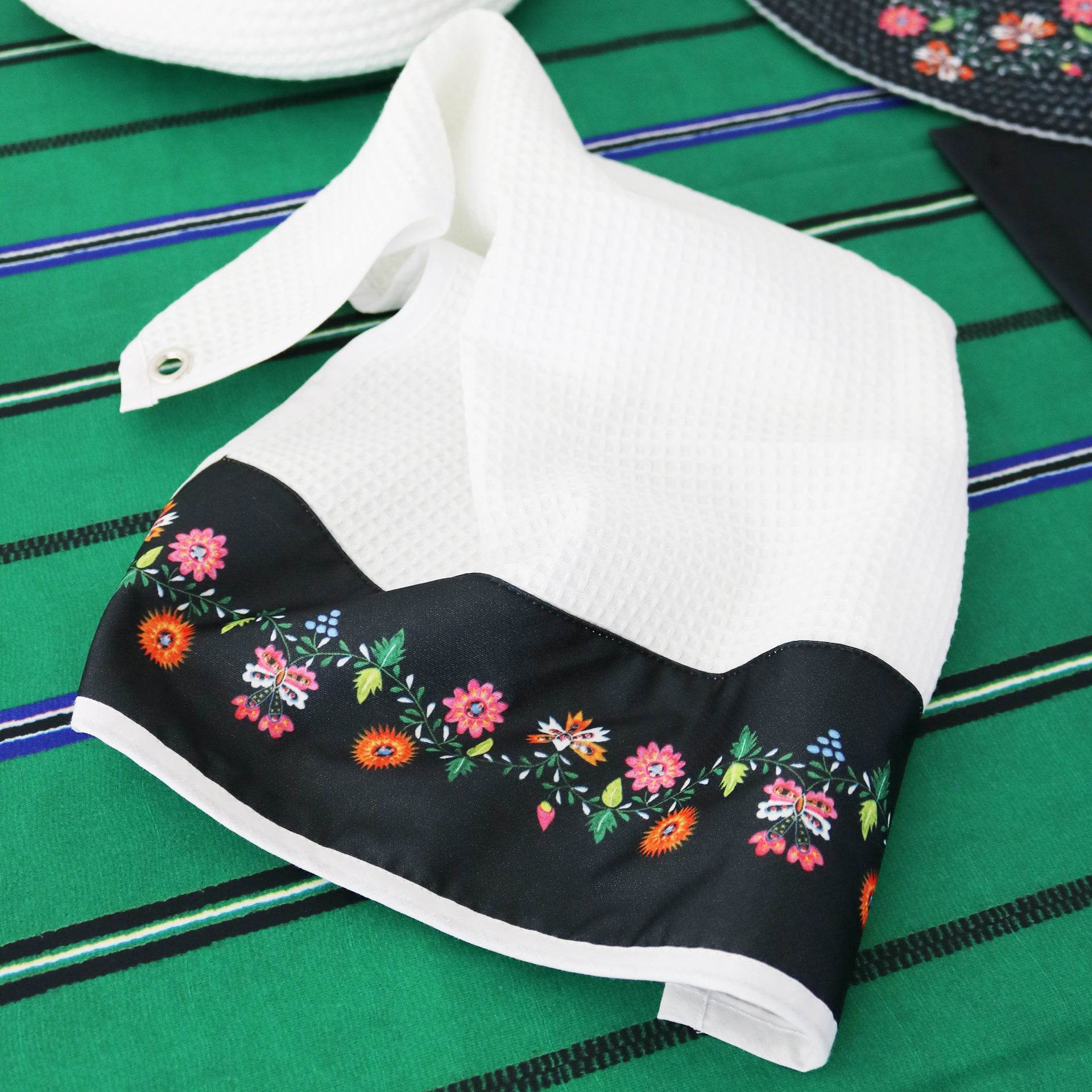 Pano de Cozinha em Favo c/ Aplicação Viana Viva VR - LethesHome