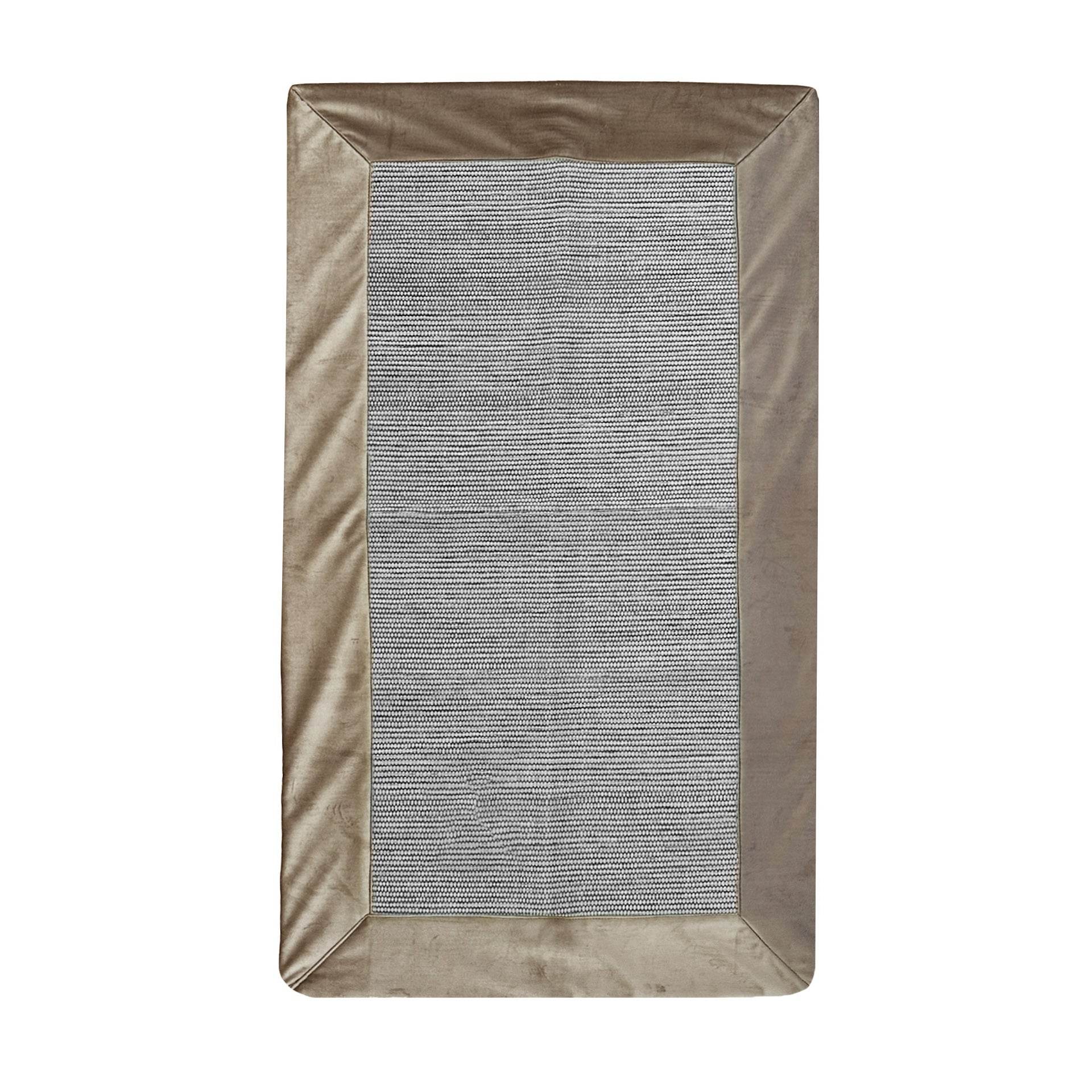 Tapete Cinza com Aplicação Veludo Soft - LethesHome