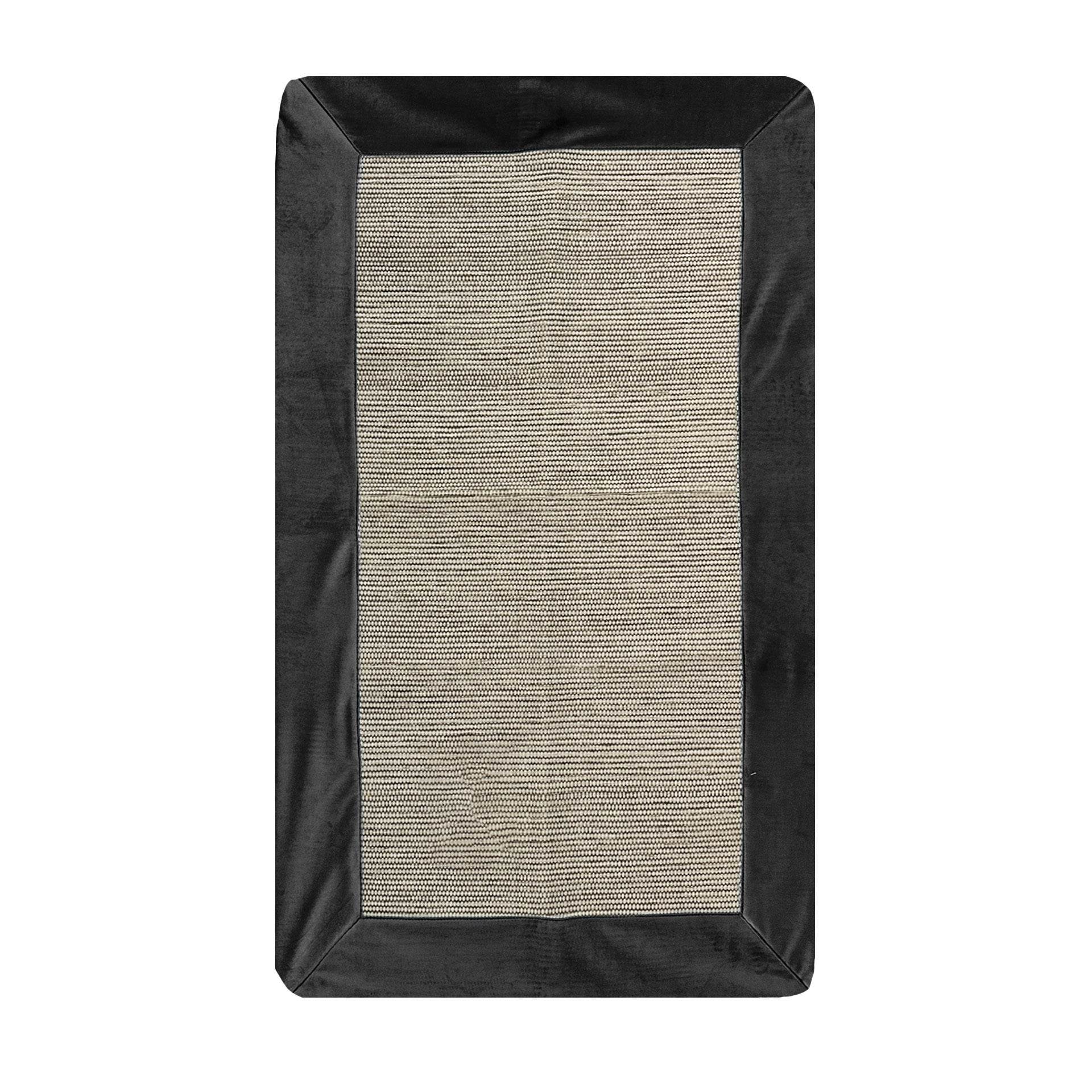 Tapete Taupe com Aplicação Veludo Soft - LethesHome