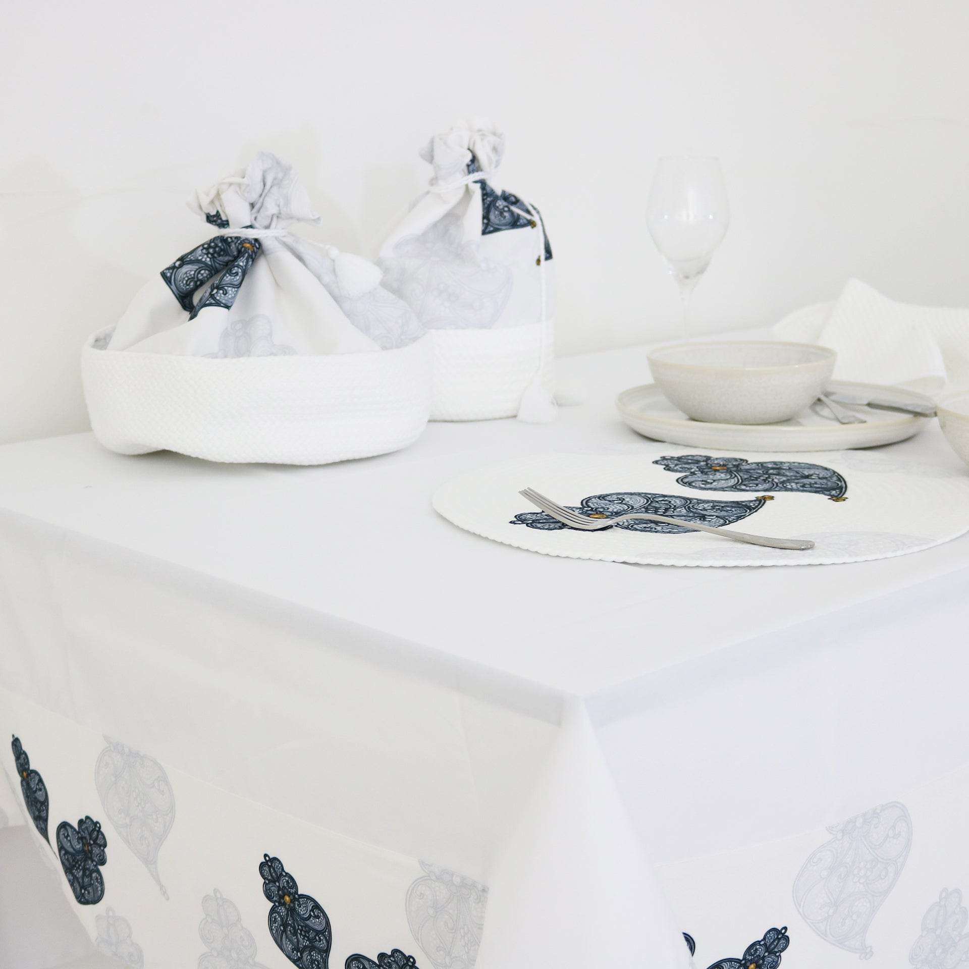 Toalha de Mesa Chieira VR - LethesHome