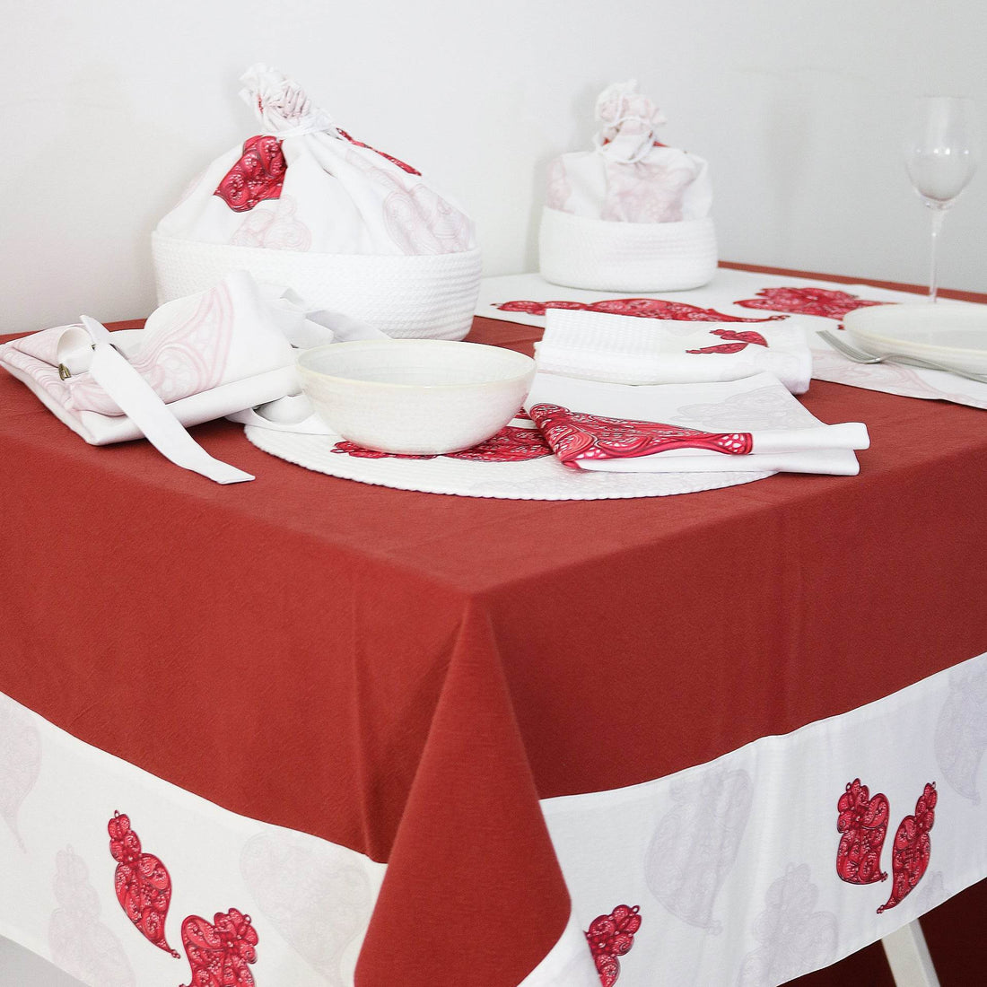 Toalha de Mesa Chieira VR - LethesHome