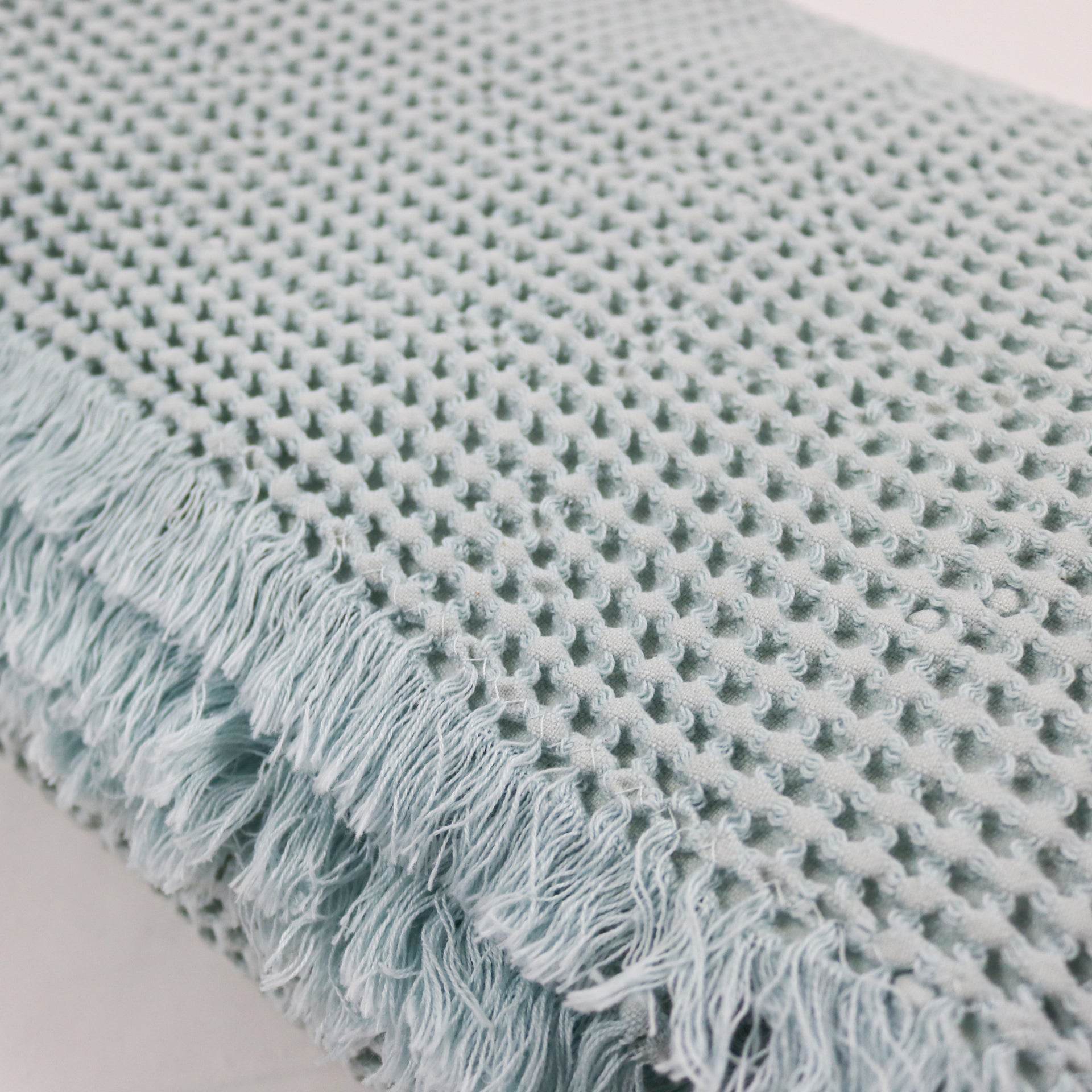 Manta com Franjas Favo Soft - LethesHome