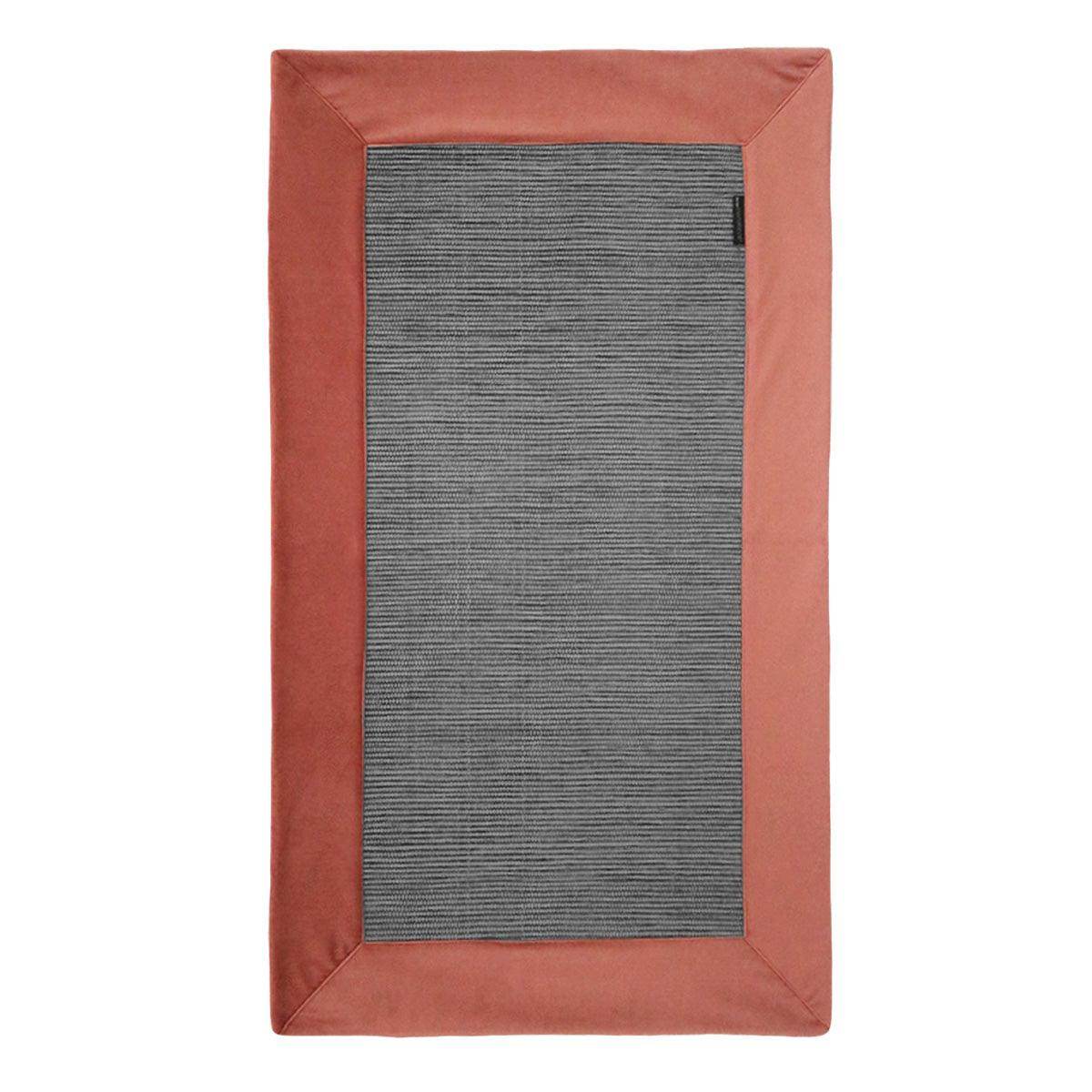 Tapete Cinza com Aplicação Veludo Soft - LethesHome