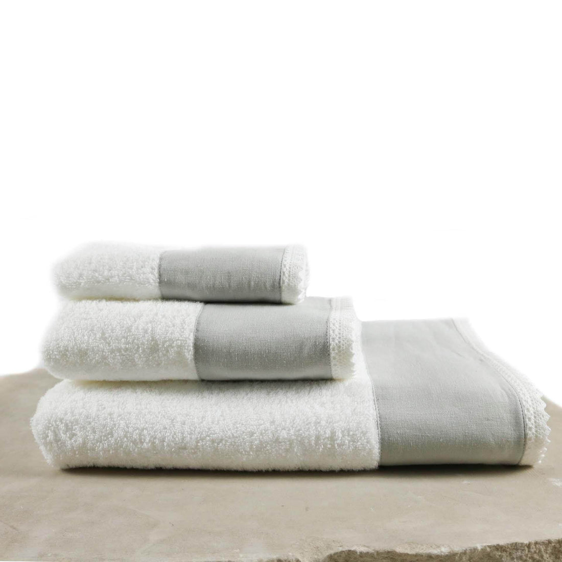 Conjunto de Toalhas de Banho Linen com Renda - LethesHome