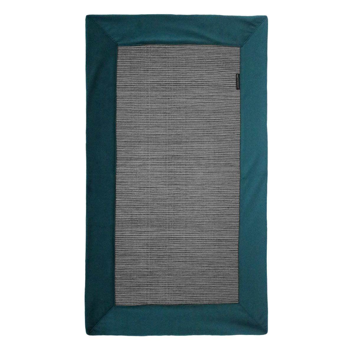 Tapete Cinza com Aplicação Veludo Soft - LethesHome